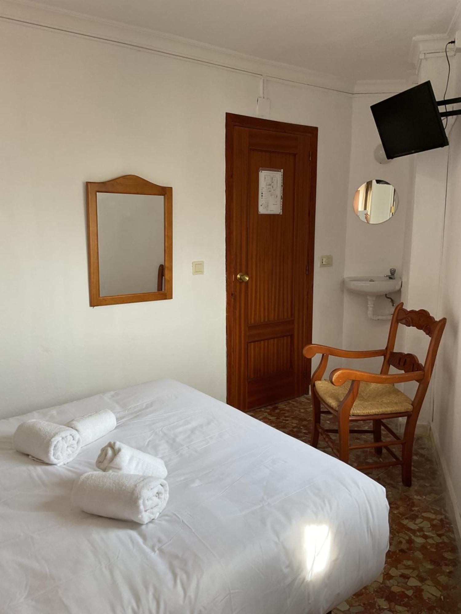 Hostal San Miguel By Croma Estepona Eksteriør bilde